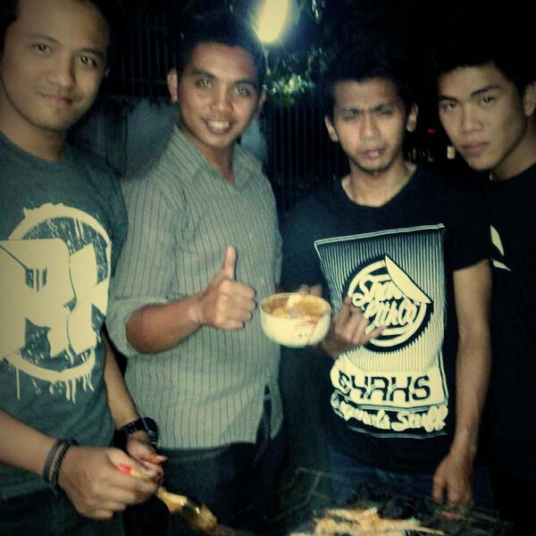 agungRascal's tweet image. 