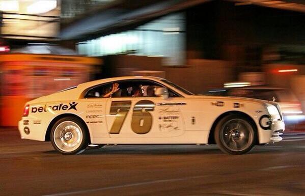 RavintolaTorget's tweet photo. #gumball3000 ja #team76fi huomenna terassilla. #rollsroyce http://t.co/o1jP9YSUyI