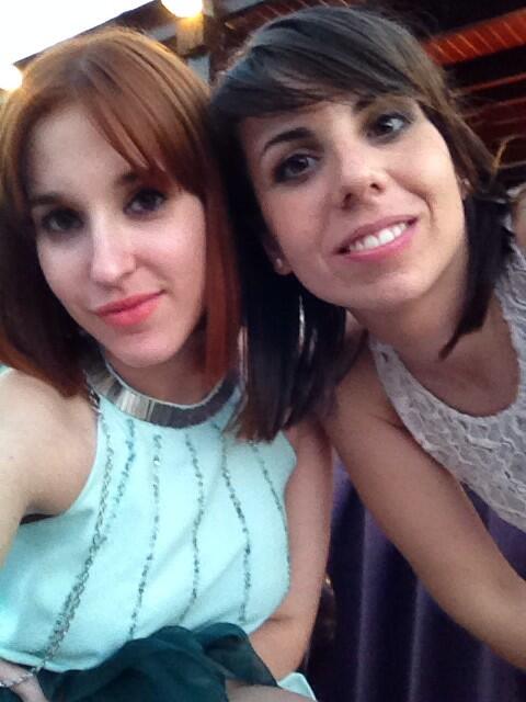 Presenps's tweet photo. Graduadas????? @Milvecesmas jeeeeeee http://t.co/DgEbFzLvVr