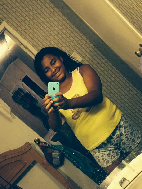 Da3rdJones's tweet image. Sleepy but I love my pajamas teddy bears TEADYBEARS