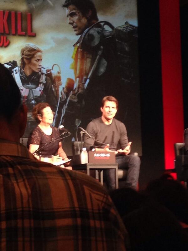 ワーナー ブラザース ジャパン トム 昨日僕が色々な場所で出会った皆さんに伝えて欲しいんです 本当にありがとう と よろしくお伝えください ですって 昨日トムと触れ合った皆さんへ届け 戦う死ぬリピート Http T Co Frpfrk8itd