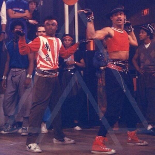 beam_to_go's tweet image. sound_nightclub "#tbt #electricboogaloo #frameworkfridays"