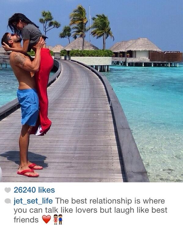 iadorewomen_'s tweet image. Relationship goal 👫!!