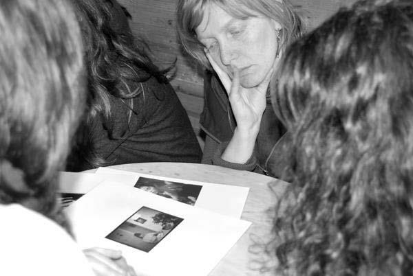 Ffotoeduca's tweet photo. Unha semana para o curso intensivo de fotografía, o 5 de Xullo, por só 15€!!! Reserva en http://t.co/Qyg2PksSYf http://t.co/GtNvqAWGJR