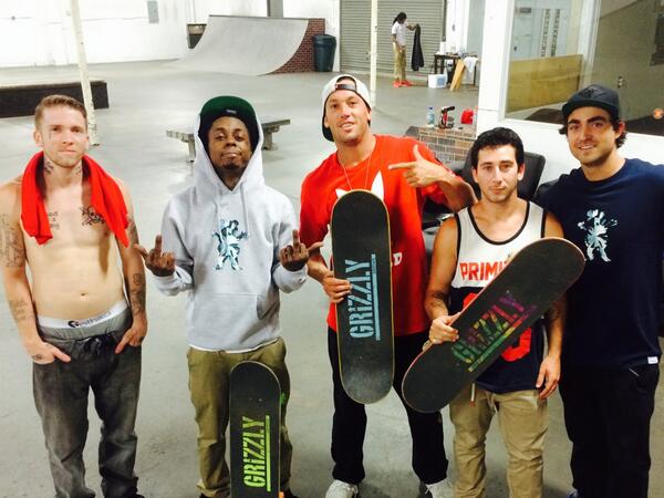 LilTunechi's tweet photo. Da homiez http://t.co/TKKiUJ5yf7