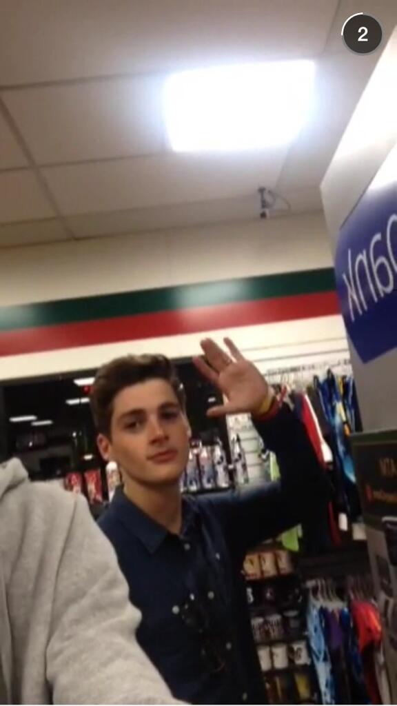 Jacksgapsite On Twitter Finn Harries In Will Darbyshire S
