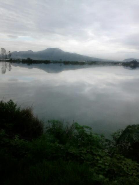 thedybre's tweet image. Otra vez el tráfico! Mirando por la ventanilla... #goingwork #friday
