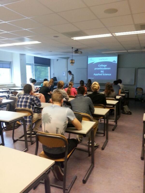 We zijn weer aan het #proefstuderen! <a href="/Fontys/">Fontys</a>