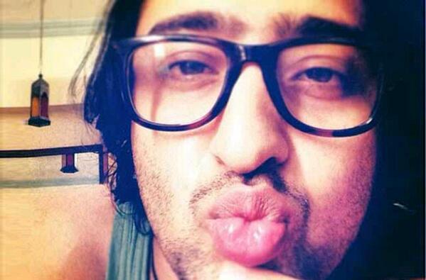 DestyTantry's tweet photo. Kang arjun bibir ny sexy @Shaheer_S http://t.co/FA0ChWFcMS