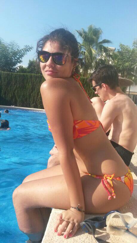 NtLaBt's tweet photo. que ganaaa teniaa ya de piscina y todo gracias a @paquicoo que no trnia ganas de verlo ni naaa http://t.co/ucywBwdvfi