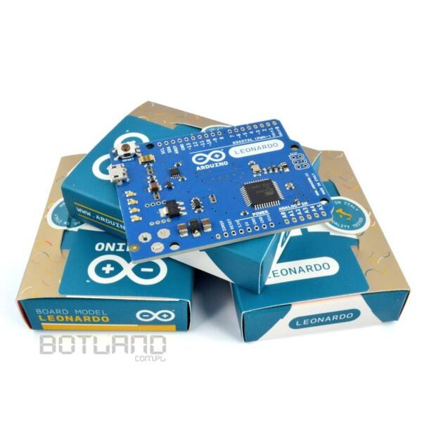 gradhor's tweet image. morning came a box and in that box new toys #ArduinoLeonardo #ArduinoProMini @arduino