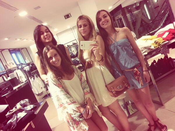 mireya3009's tweet photo. Corticompras de cortiurgencia :))) @nuchiele @masufdez  @LuisaFlorserra http://t.co/OlAH9v5QcL