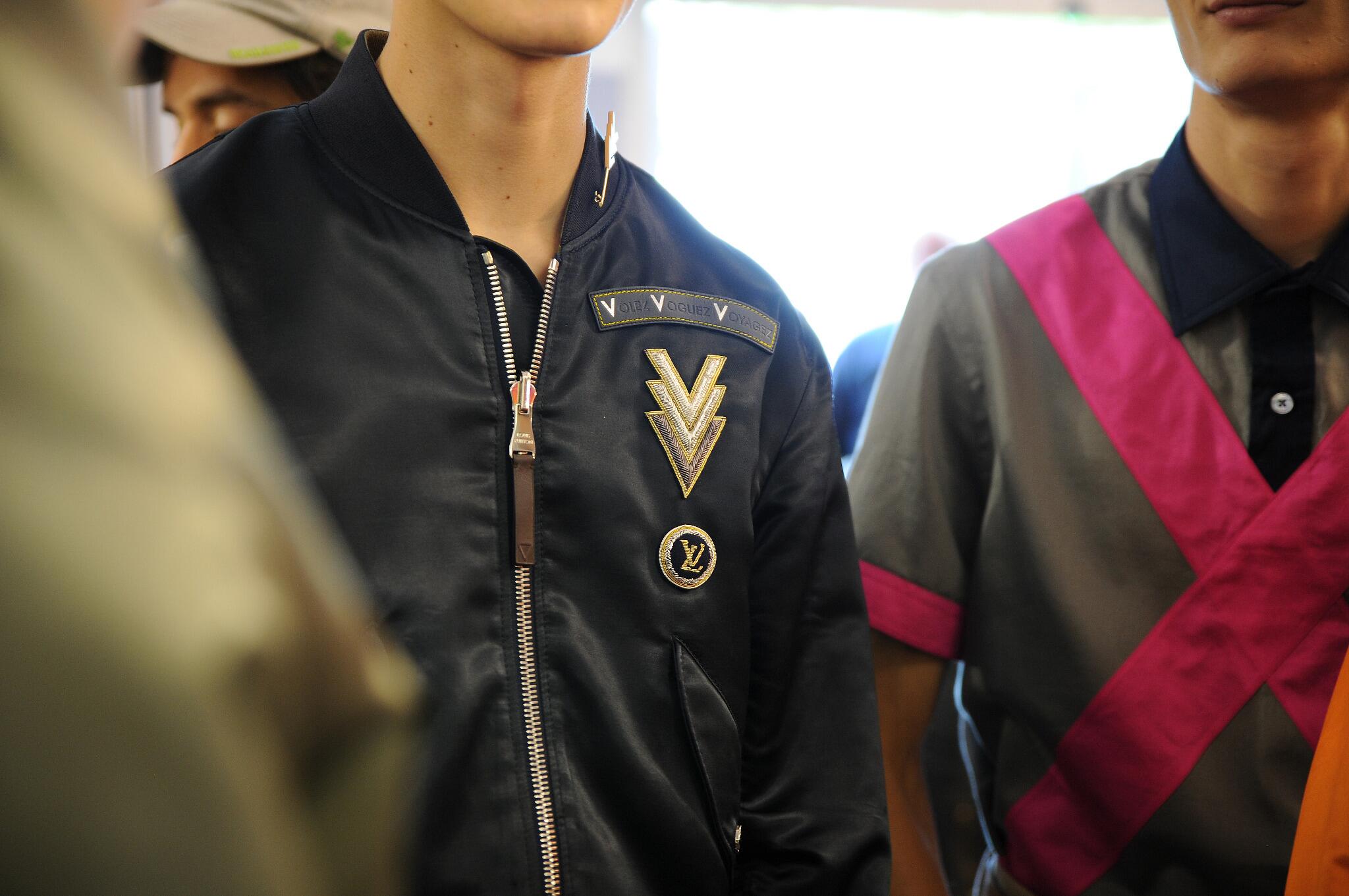 Louis Vuitton sur X : VVV emblazoned jackets at the #LouisVuitton