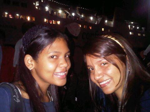 KaroLisset's tweet photo. @zaimarcano FelIiiiiizCumpleee Amiga!! Que Dios te Bendiga hoy y Siempre!! Pasala suuupeeer!! http://t.co/ZkOJHh7zkL