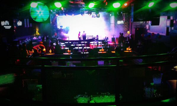 faridtazziera's tweet photo. @Theroofkl
@play _club http://t.co/aPUa3XZacr