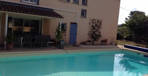 YoshFestivals's tweet image. Yosh! Les Bagnolais accueillent les fans de #reggae pendant le #garancereggaefestival &amp;gt; bit.ly/1qBphNM #gard