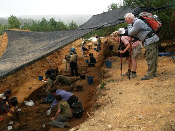 ecorepublicano's tweet photo. Quedan 2 días para ayudar a identificar a 135 republicanos asesinados en La Pedraja (Burgos)  http://t.co/oWiUo1tcY2 http://t.co/MJDe00yzVL