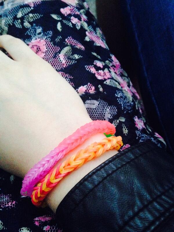 transparcnt's tweet image. aren't my bands cute