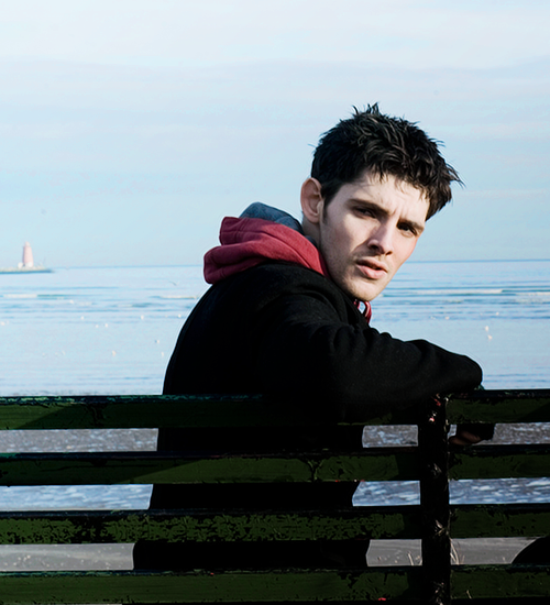 Colin_Morgan1's tweet photo. “@MerlinFansUnite: #ColinMorgan #Parked #Cathal http://t.co/1WSdPwoEVB”