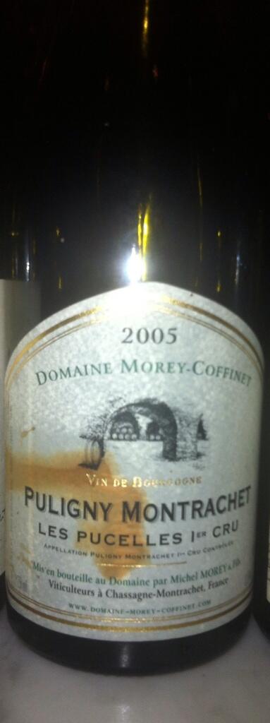 Ricco, grasso, fresco, sale e miele, contrasti affascinanti in questo #PoulignyMontrachet di  Morey-Coffinet