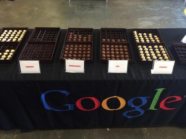 brigadeirome's tweet photo. @brigadeirome and Google team are together for the World Cup. Thanks Google for having us. #brazilworldcup http://t.co/tZroWpGg3d