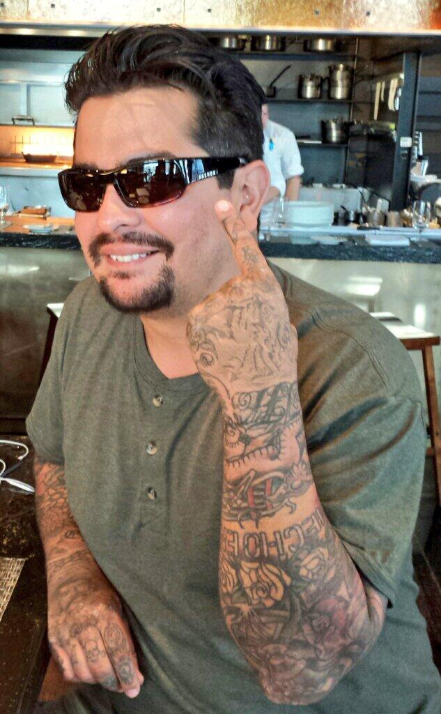 Aarón Sánchez on Twitter: “Nothing better than a fresh pair of shades