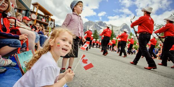 Canada Day in Canmore! Pancake breakfast, fun run, parade and party in the park! Details: tourismcanmore.com/event-calendar…