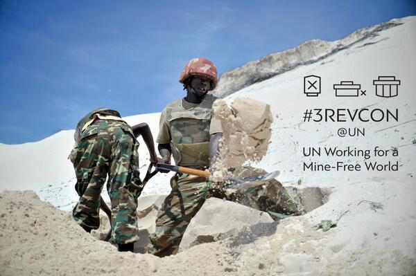 UNMAS's tweet photo. #3RevCon @UNMAS welcomes USA announcement not to produce/acquire new mines -imprt step toward joining @MineBanTreaty http://t.co/1dY6gedqFl