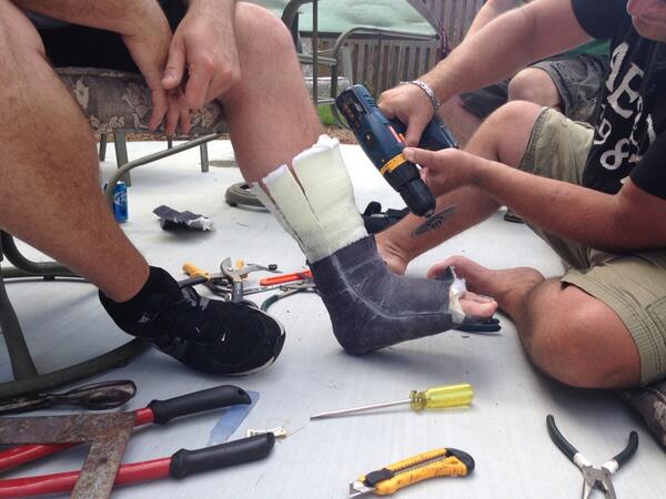 rambeau123's tweet photo. Obama Care at it's finest! http://t.co/l0Wmuo3oSX