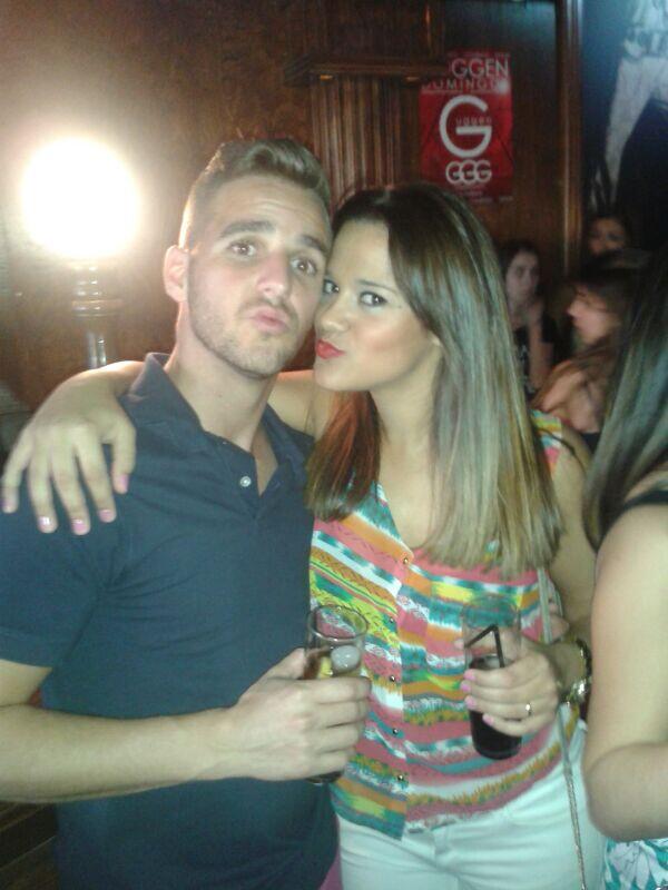 MsSamantha2's tweet photo. Mi 27 cumpleaños #mehagomayorlose http://t.co/cDkGbQ3yuG