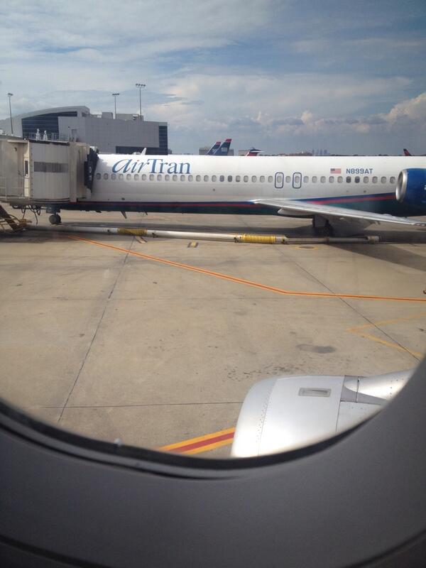 WyattFolsom's tweet photo. Homebound http://t.co/Peo9rnrMI7