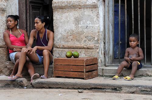 La Cuba 'cruda' de Yusnaby BrL34OMCcAANwsR