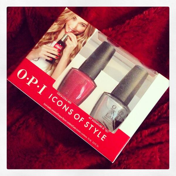 ImDanielleEGray's tweet image. #TGIF just got @opi_products #CocaColaRed &amp;amp; #MySignatureIsDC 💅👌Happy #CanadaDay! 🍁Long weekend! ❤️ From @PolishCanada