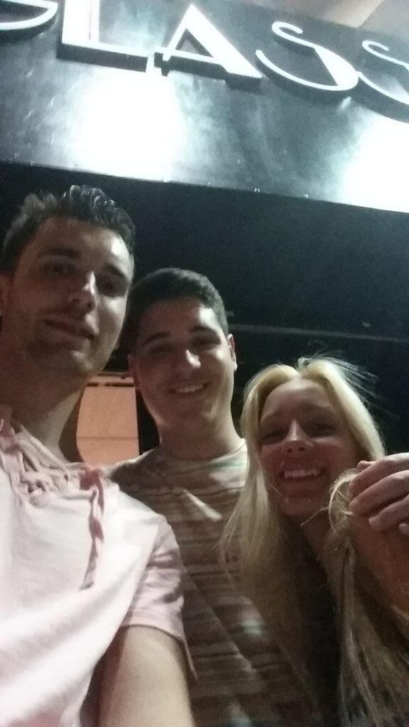 GlassLocal's tweet image. Selfieeeeee!!!!!