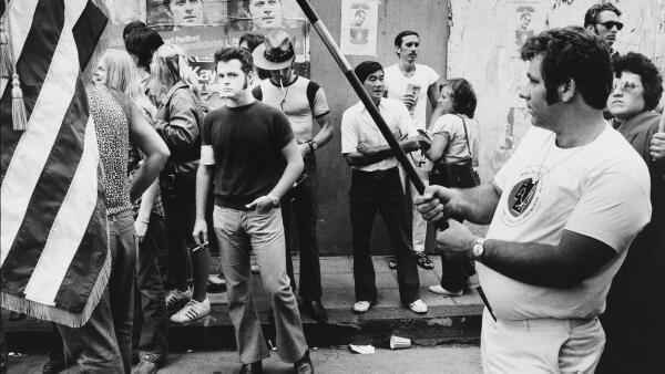 WBURartery's tweet image. Photos of West Coast gay community 1969-73 bit.ly/1nQChuV  via @scottshafer @KQEDarts
deyoung.famsf.org/deyoung/exhibi…