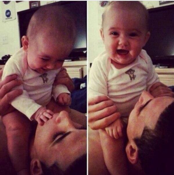 ilosssx's tweet photo. 😍😍😍 http://t.co/YiEow5QAlo