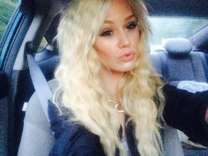 Getting drunk tonight. Bye. 👋👋 http://t.co/0iYiHdBoXl