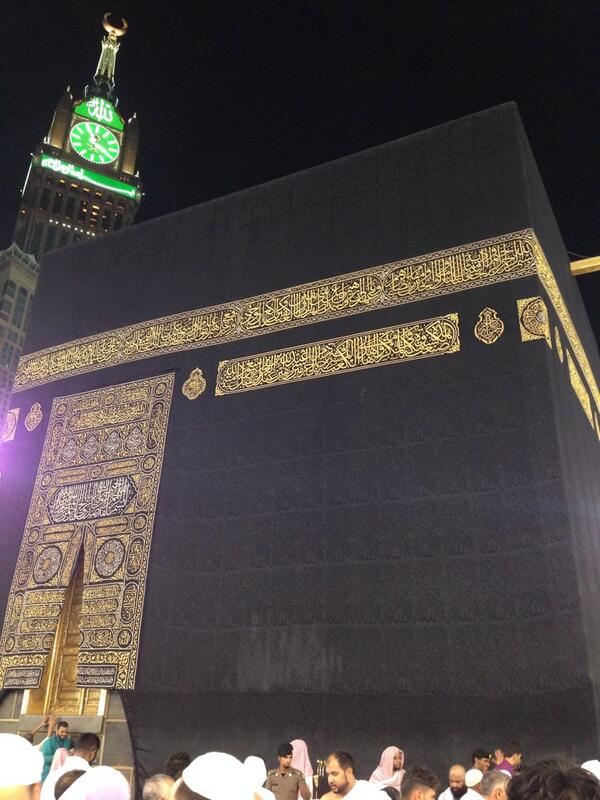 MoSalah's tweet photo. Salat el fagr (Makka🙏🙏🙏) http://t.co/ROfbEK31eE