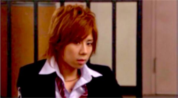 __baby__rabbit's tweet photo. .

.

        俺は     レンタル品       

                 何時でも貸出鱒よ

         R      ↪︎      迎

.

. http://t.co/epyWSlNEMV