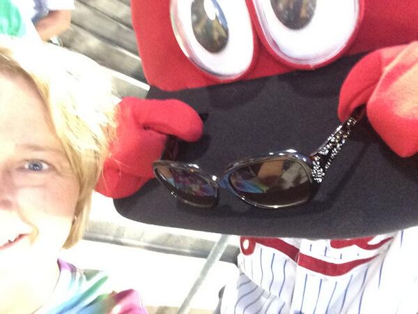 Selfie with Looie #chattanoogalookouts #looiethelookout