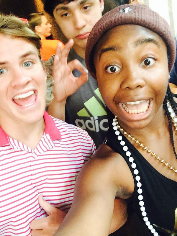 flolikedat's tweet image. met @Thesupercole @ #ForwardConference2014 😎 god did amazing things tonight ✌️#gangstas #buthesanerdlol