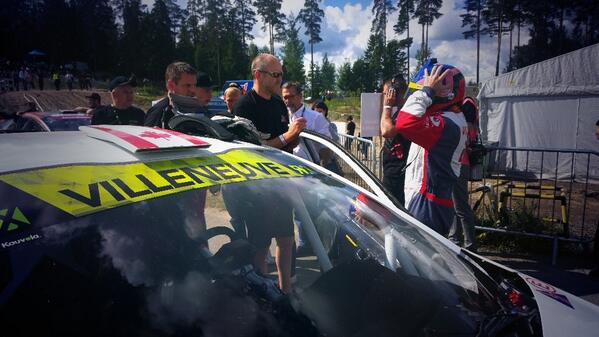 RXFinland's tweet photo. Look who's here! @27villeneuve getting ready for the free practice! #rallycrossrx #worldrx http://t.co/UfnYovm1cS