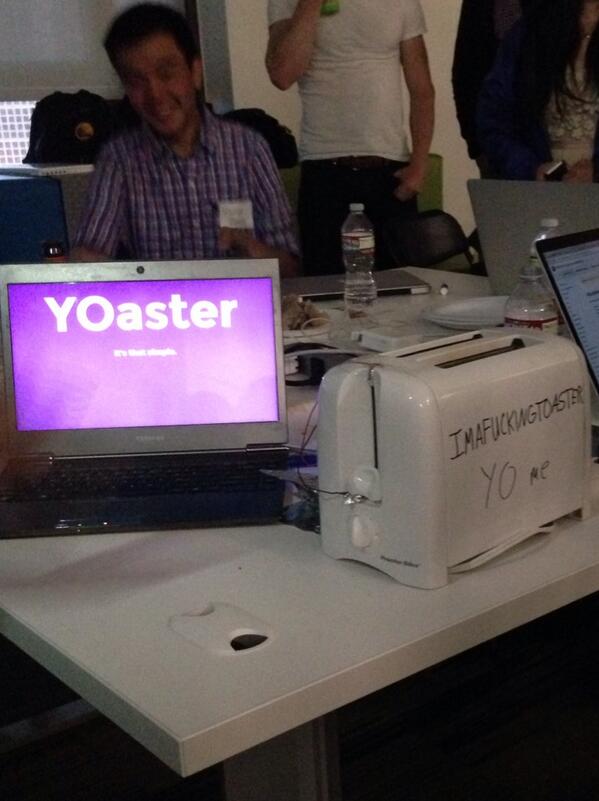 Noah_L's tweet photo. The #yoaster - a toaster that sends a Yo when it's done #yohackathon @TheYoApp http://t.co/02B1OYOUw3