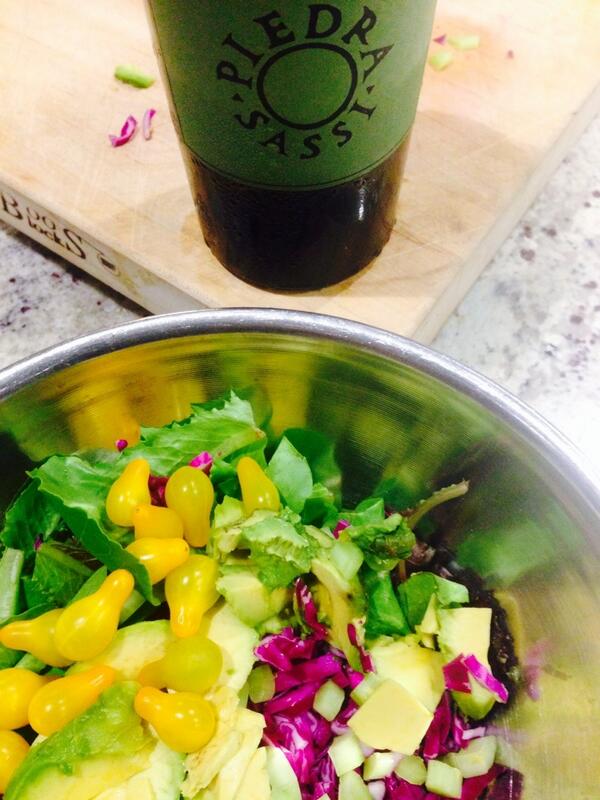 Fargkoordinera #alltid din mat. PS: 2010 #Piedrasassi White Wine; lucky you if you can get your hands on it. #wedid