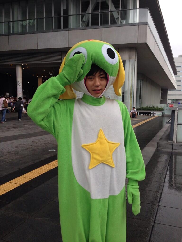 BrMMmDxCMAABoli.jpg:large