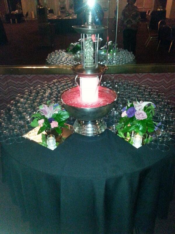 BryanLuben's tweet image. 