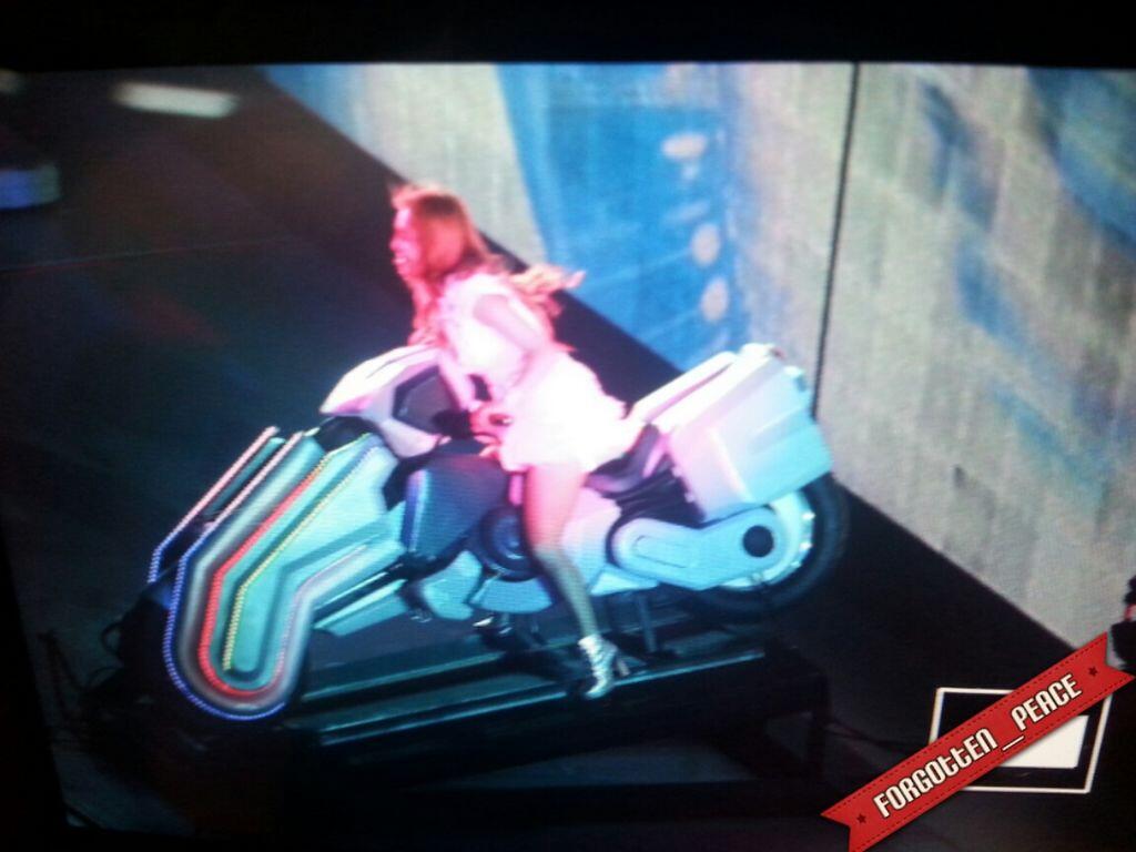 BrN48IvCIAAZrvY.jpg:large