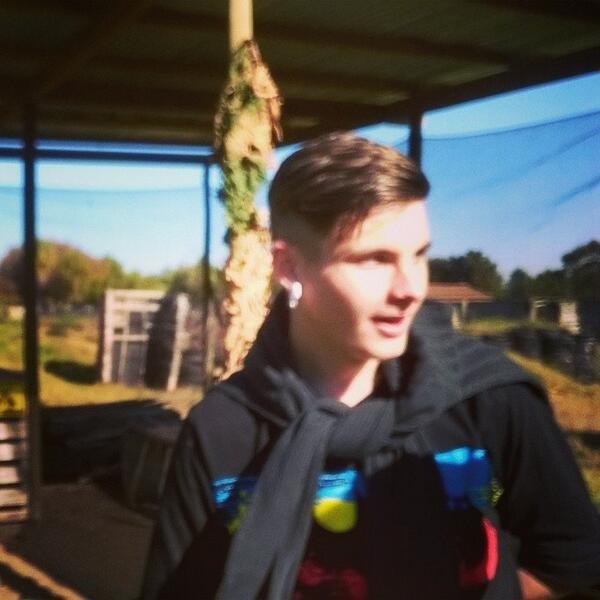 GotchaOaxaca's tweet image. Paintball with my niggas @cvrlodewet #djas #paintball #saturdays #bros #nigga