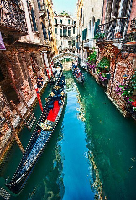 travellover21's tweet photo. Venice, Italy #bucketlist #travel #wanderlust http://t.co/tgTaB3Q4tk