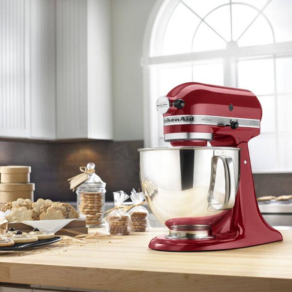 LagoonaMall's tweet image. #KitchenAid Artisan Series Tilt-Head Stand Mixer. 
Available in #TableArts. #LagoonaMall
